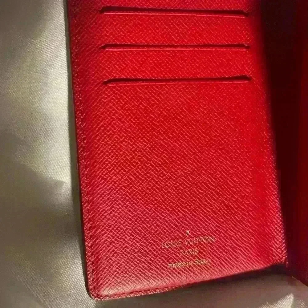 Louis Vuitton Damier Compact Wallet